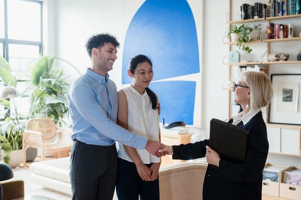 Choisir harry plast : votre expert en emballages plastiques durables